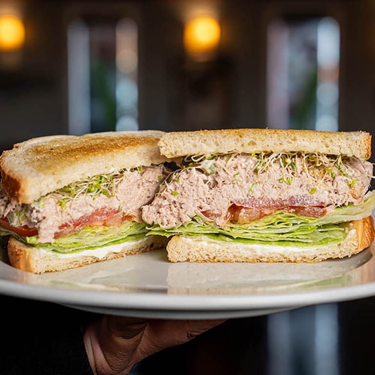 Tasty Tuna Salad Sandwiches: A Delightful Lunch Option
